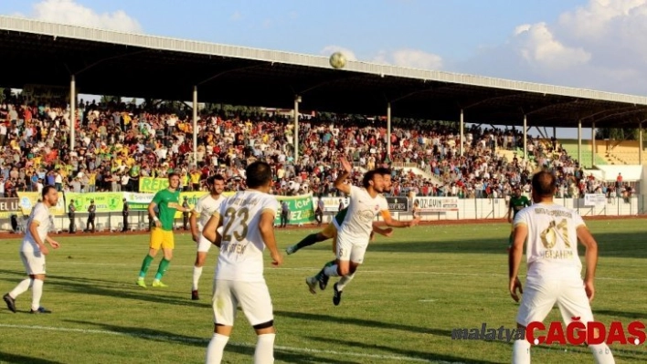 Adıyaman 1954 Spor:2- Kahta 02 Spor: 2