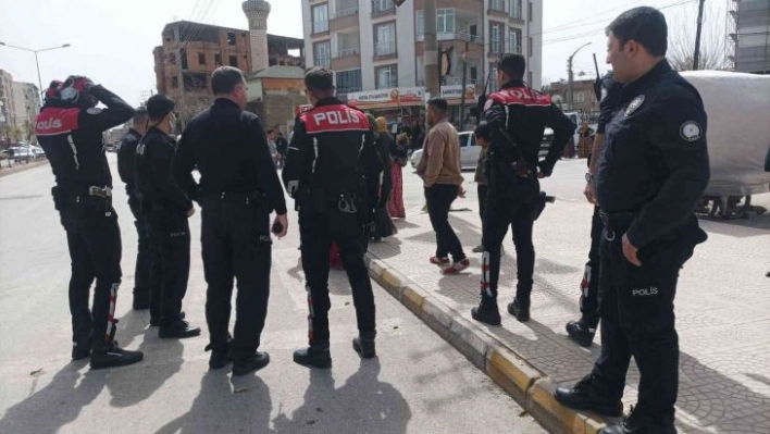 Adıyaman'da akrabaların kavgasını polis ayırdı