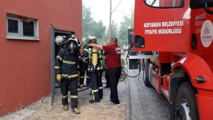 Adıyaman Üniversitesinde korkutan yangın