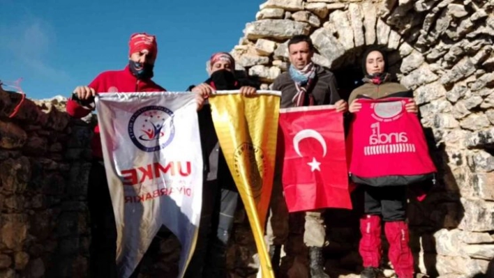 Afetlerin görünmez kahramanları ve sporcular, küresel ısınmaya dikkat çekmek için Güneydoğu'nun çatısında buluştu