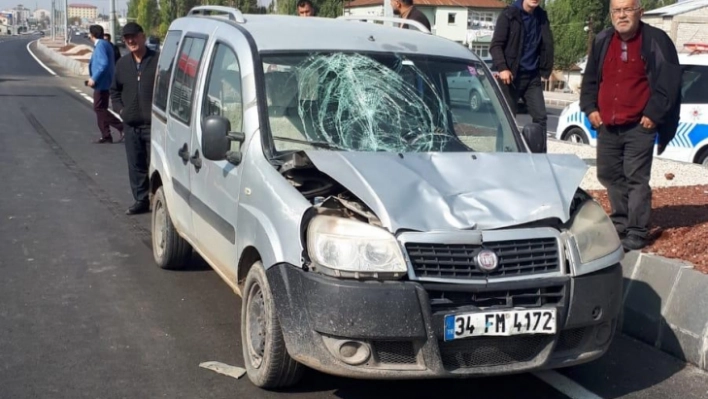 Ağrı'da trafik kazası 1 ölü, 1 yaralı