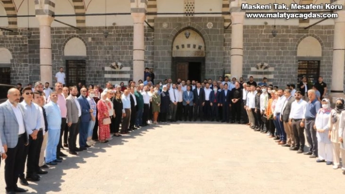 AK Parti'nin gönül seferberliği Sur ilçesi ile devam ediyor