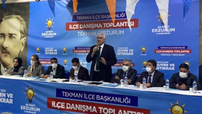 AK Parti Tekman ve Hınıs'la danıştı