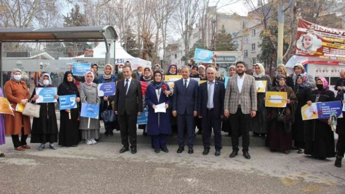 AK Partili kadınlardan 8 Mart Kadınlar Günü açıklaması