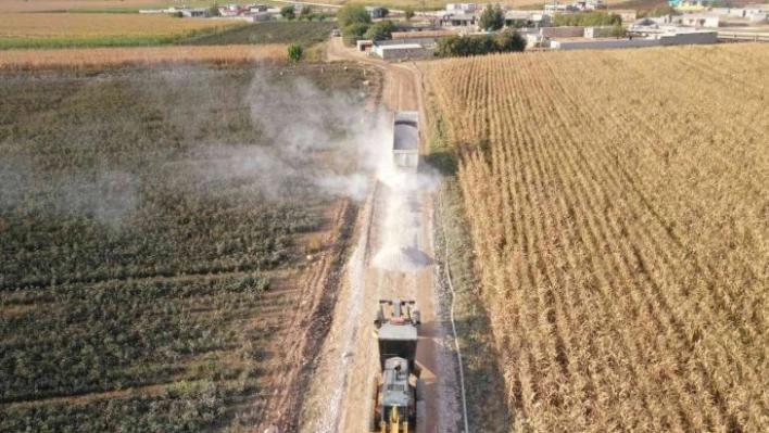 Akçakale kırsalında çalışmalar sürüyor