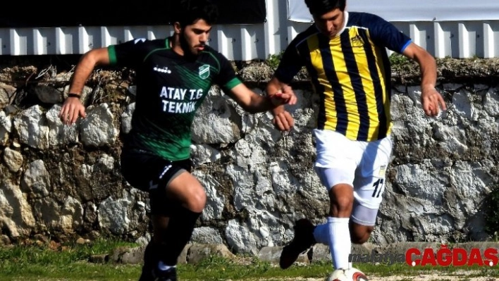 Alaçatıspor maç fazlasıyla lider