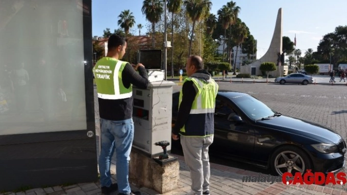 Alanya'da trafik sinyalizasyonuna kış düzenlemesi