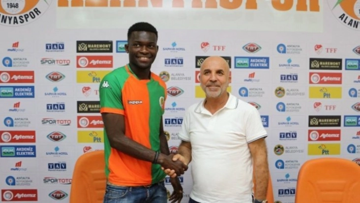 Alanyasporlu Sackey, Delizlispor'a kiralandı