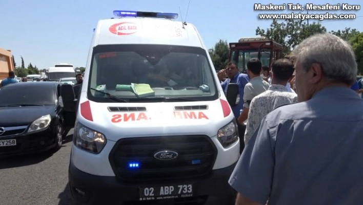 Ambulansa yol verilmeyince doğum yolda oldu, 6 aylık bebek yoğum bakıma alındı