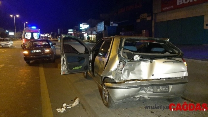 Ankara'da zincirleme trafik kazası: 2'si çocuk, 4 yaralı