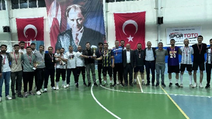 Arapgir'de Voleybol Turnuvası düzenlendi.