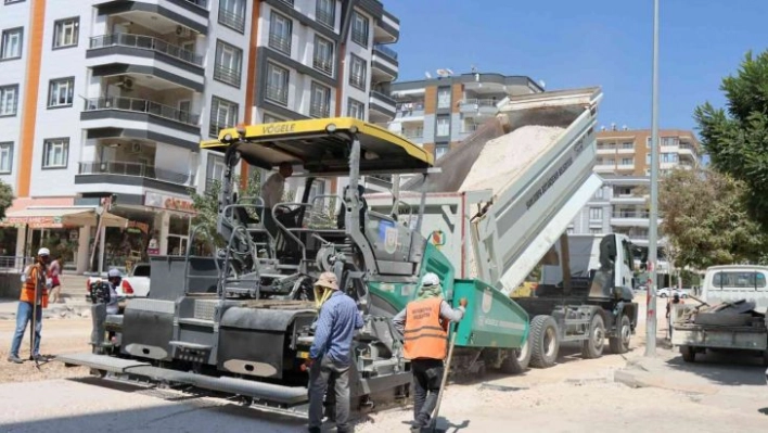 Asfalt öncesi zemin sağlamlaştırma çalışmaları yapıldı