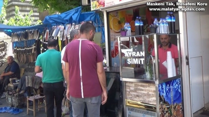 Aşırı sıcak havada limonata ve meyan kökü şerbetine yoğun talep