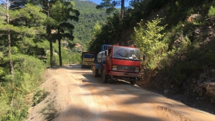 Asmaca Yolu asfalta hazırlanıyor