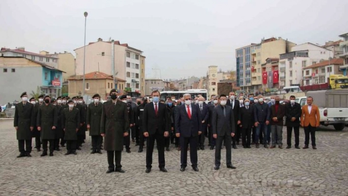 Atatürk Oltu'da etkinliklerle anıldı