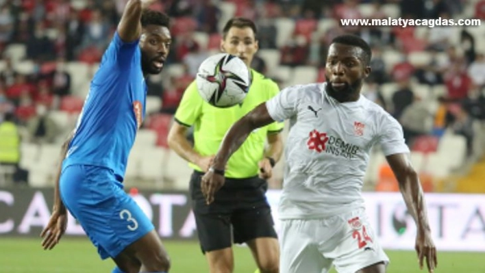 Avrupa Konferans Ligi: Sivasspor: 0 - Dinamo Batumi: 0 (İlk yarı)