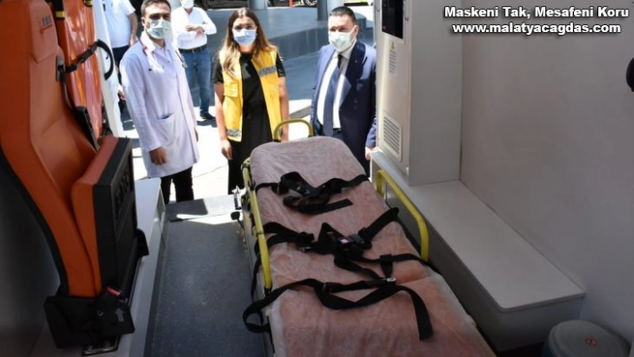 Bağlar belediyesi ambulans ve sağlık ekibi ile pandemi mücadelesinin yanında