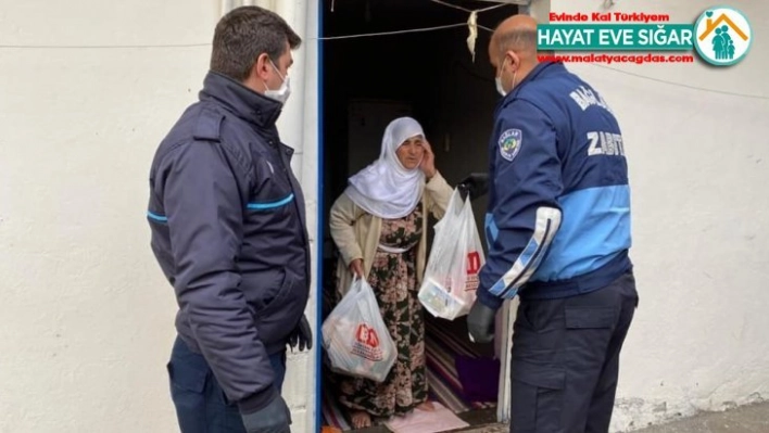 Bağlar Belediyesi ihtiyaç sahibi vatandaşların yüzünü güldürüyor