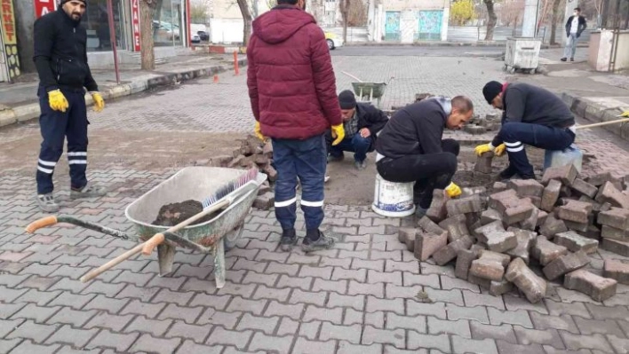 Bağlar Belediyesi'nden aralıksız hizmet