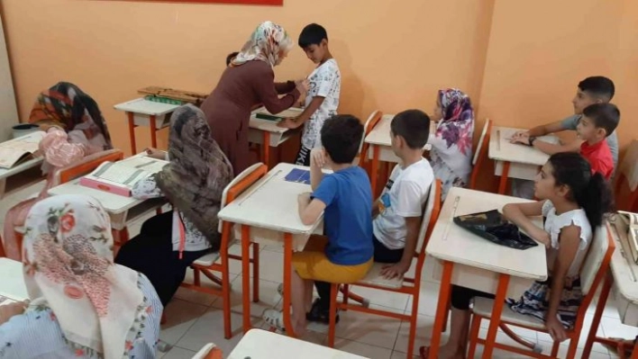 Bağlar Belediyesin bünyesinde çocuklara Kur'an'ı Kerim dersi