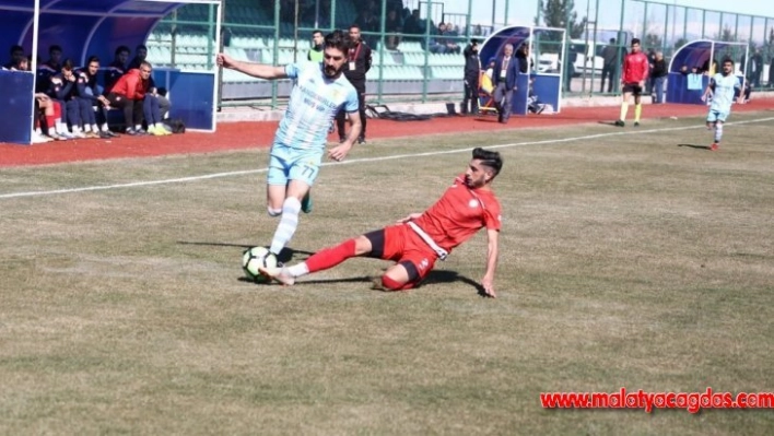 Bağlar Belediyespor erteleme maçında Muş Menderesspor ile yenişemedi