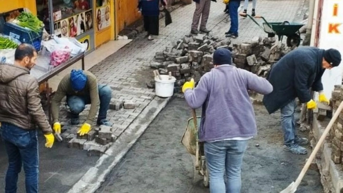 Bağlar'da hizmet seferberliği devam ediyor