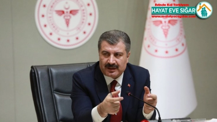 Bakan Koca: 'Son 24 saatte 63 kişi hayatını kaybetti, can kaybı sayısı 277'ye çıktı'