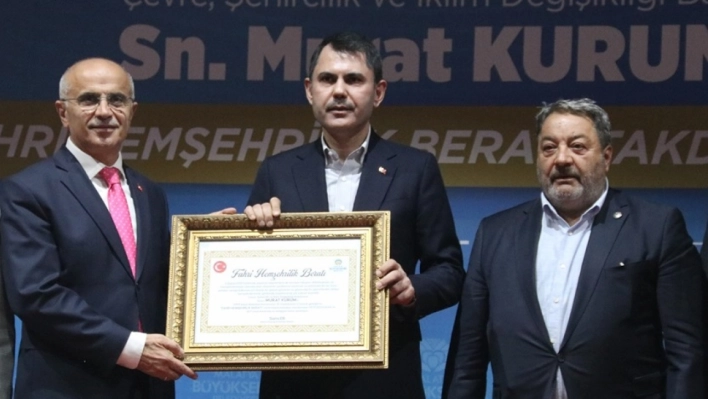 Bakan Kurum, Malatya'da Fahri Hemşehrilik Takdim Töreni'ne katıldı: