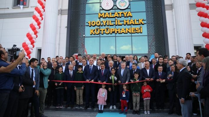 Bakanlar Ersoy ve Bak, Malatya'da kütüphane açılışına katıldı