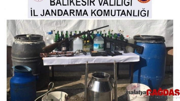 Balıkesir'de jandarmadan narkotik uygulaması