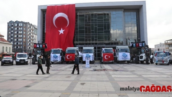 Bandırma Belediyesi 9 aylık tasarrufla 10 yeni araç aldı