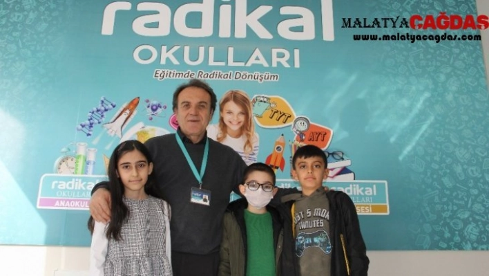 Başarılı öğrencilere 'Radikal Altın' ödülü