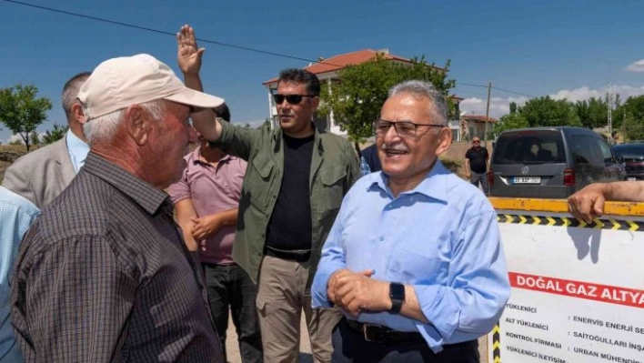 Başkan Büyükkılıç, Saroğlan'da doğal gaz çalışmalarını inceledi