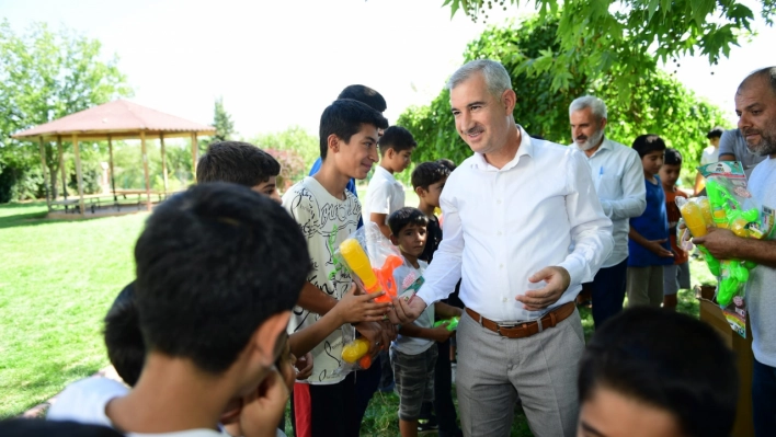 Başkan Çınar, Çocuklarımızın Mutluluğu, Umutlu Yarınların Habercisidir