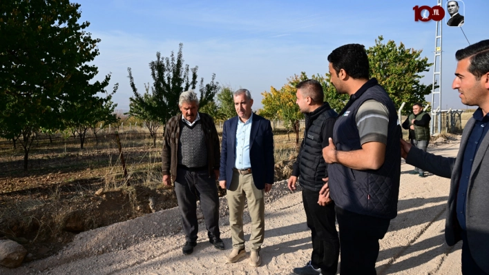 Başkan Çınar, Cumhuriyet Örnekköy'ün Yollarını Yeniliyoruz