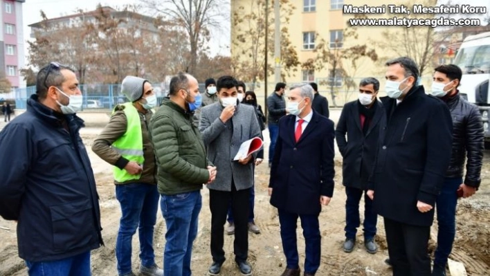 Başkan Çınar, kentsel dönüşüm proje alanını inceledi