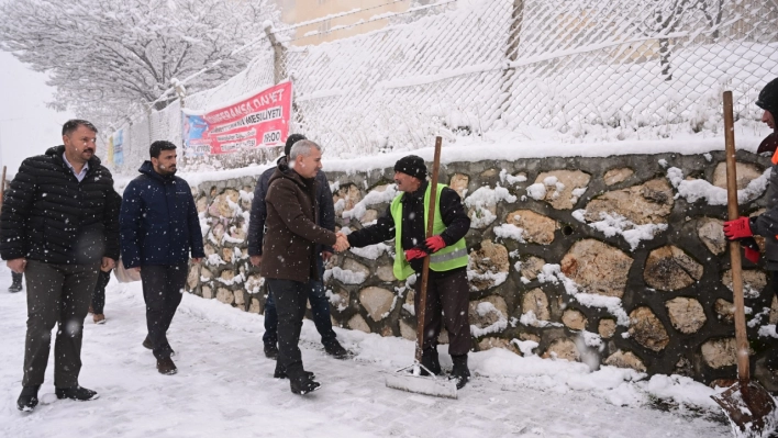 Başkan Çınar, Tüm Ekiplerimizle Sahadayız