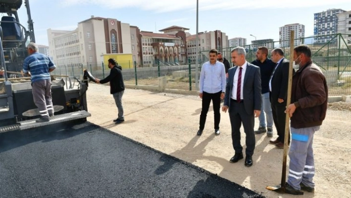 Başkan Çınar, yol yenileme hizmetlerini inceledi