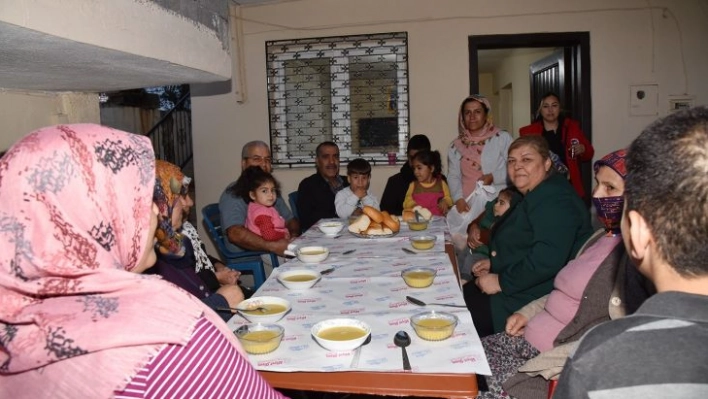 Başkan Erdem, iftarda Ceyhanlılarla buluşuyor