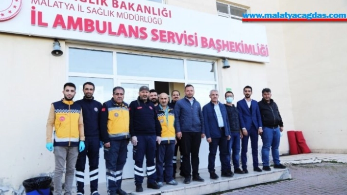 Başkan Güder'den sağlık çalışanlarına moral ziyareti