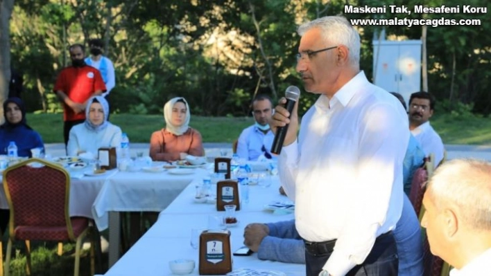 Başkan Güder, personellerle istişare toplantısı yaptı