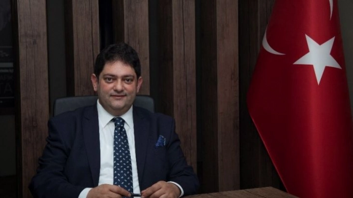 Başkan Oral: 'Cumhuriyet'in üstün değerlerinin bilincinde olmayı ve nesiller boyu bu değerleri yaşatmayı sürdüreceğiz'