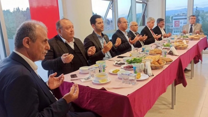 Başkan Tarhan: 'Cumhur ittifakı birlik içinde 2023 seçimlerine hazırlanıyor'