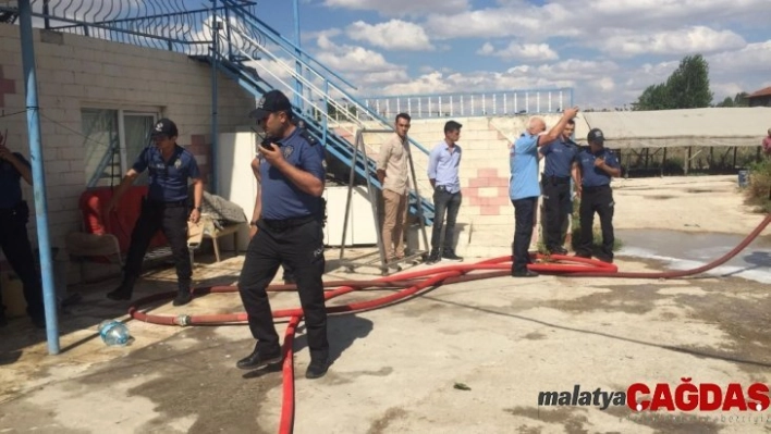 Başkent'te besi çiftliğinde yangın