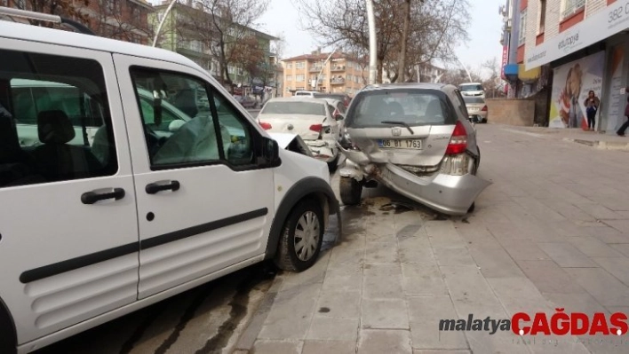 Başkent'te dolmuş kazası: 7 yaralı