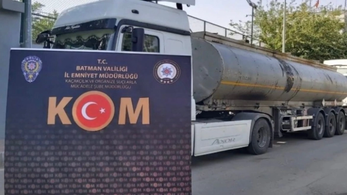 Batman'da durdurulan tankerde 26 bin 760 litre karışımlı akaryakıt ele geçirildi