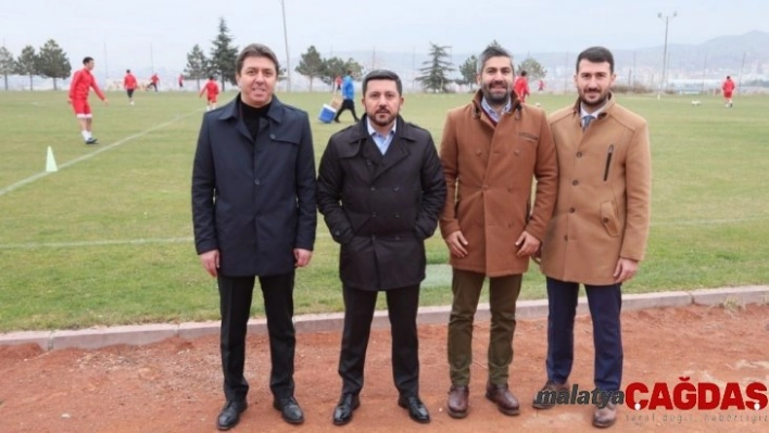 Belediye Başkanı Rasim Arı, Nevşehir Belediyespor antrenmanında