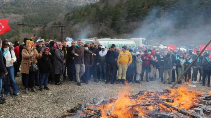 Belen'de Sarıkamış Harekatı'nın 107. yılı anma yürüyüşü yapıldı