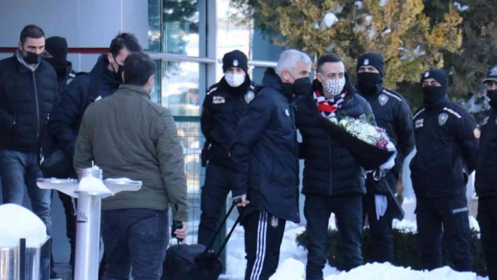 Beşiktaş kafilesi Malatya'da