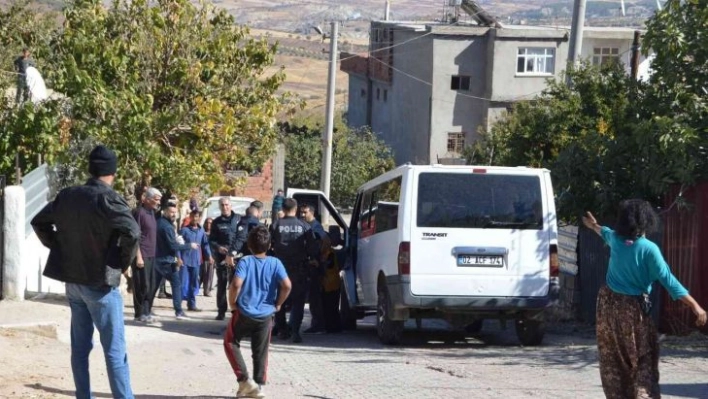 Besni'de alacak verecek kavgası: 1 yaralı